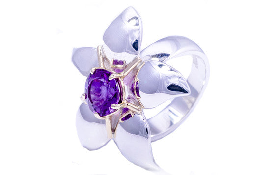 Lovely Lotus Ring